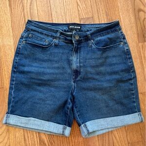 DKNY Dark Wash Denim Jean Shorts With stretch Size 8